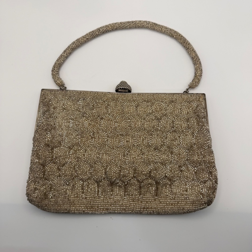 Walborg Vintage Beaded Evening Bag Champagne Gold Scalloped Japan Kiss Lock